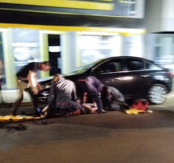 Condutores fugiram do local com os veículos envolvidos