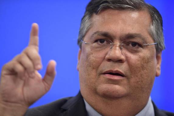 Ministro da Justiça e Segurança Pública descartou federalizar o caso por enquanto