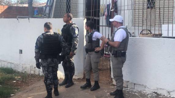 Quatro pessoas são mortas em chacina no bairro Teresópolis, em Porto Alegre - foto 3