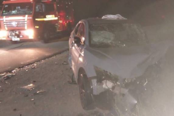 Acidente no km 164 da rodovia envolveu um Fiesta, com placas de Caxias do Sul, e um City, emplacado em Casca