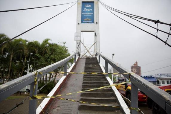 O que se sabe e o que falta esclarecer sobre o acidente na ponte pênsil em Torres - foto 6