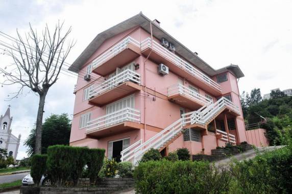 Trabalhadores seguem com acesso livre a alojamento que foi interditado em Bento Gonçalves - foto 4