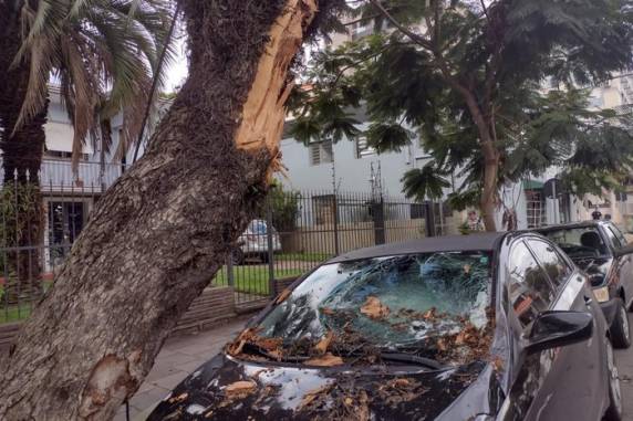 Incidente ocorreu na Rua Ernesto Alves