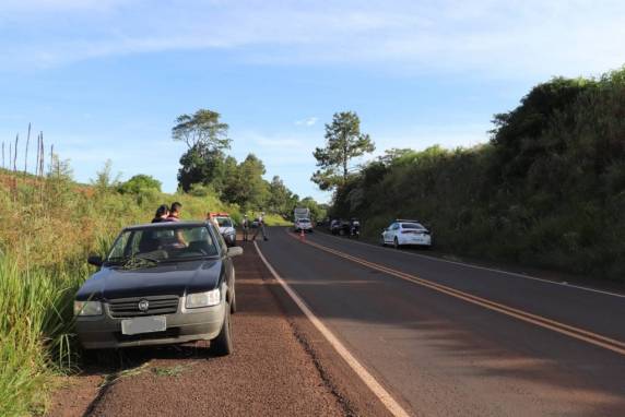 Saída de pista após uma ultrapassagem malsucedida na BR-468, entre Bom Progresso e Três Passos - foto 2