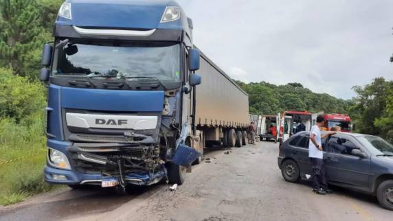 Avô e neta de 12 anos morrem em trágico acidente envolvendo carreta de Ijuí - foto 3