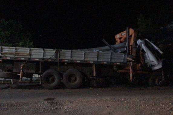 Motorista morre em acidente com quatro veículos em Carlos Barbosa - foto 3