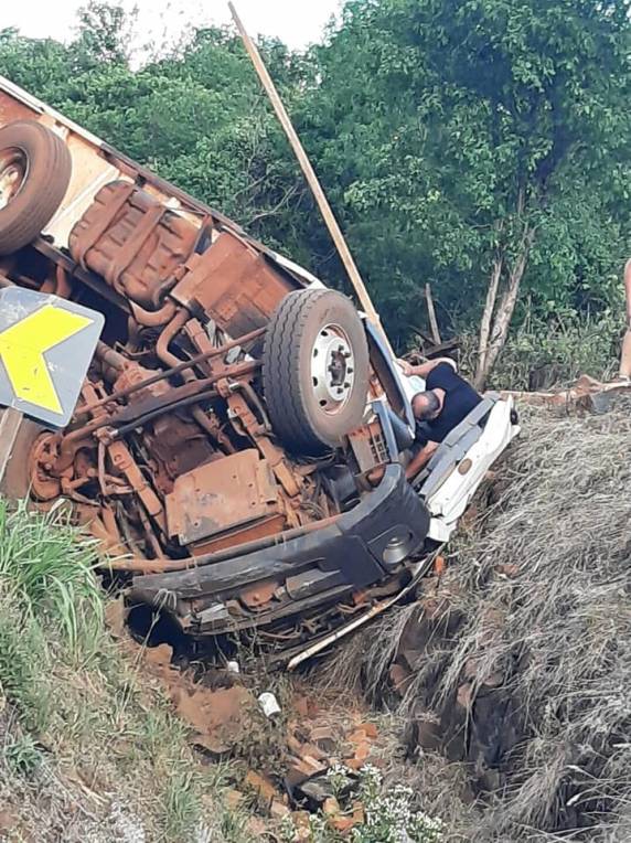Acidente na BR-392 deixa dois mortos em São Pedro do Butiá - foto 2
