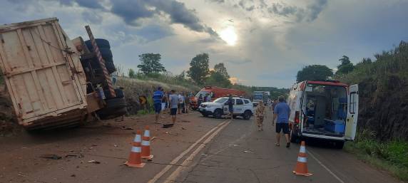 Acidente na BR-392 deixa dois mortos em São Pedro do Butiá - foto 3