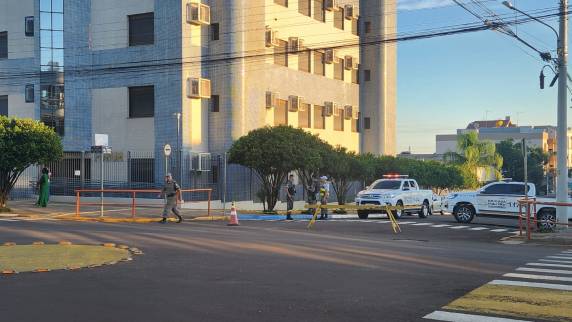 Médico havia sido condenado, em 2019, a 33 anos e oito meses de prisão em regime fechado, mas a decisão foi anulada em 2021