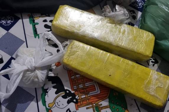 Polícia faz operação para apreender armas de facções envolvidas em homicídios na zona norte de Porto Alegre - foto 3