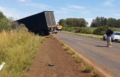 Grave acidente na BR-285 entre Santo Antônio das Missões e São Borja - foto 3