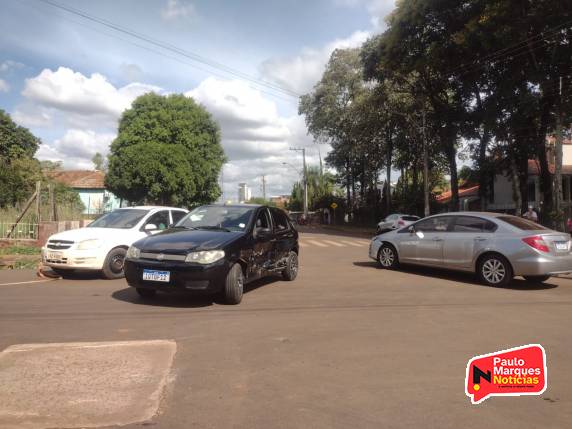 Mulher fica ferida em acidente no Centro de Três de Maio - foto 3