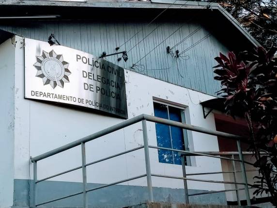 Polícia Civil efetuou a prisão preventiva nesta sexta-feira (31). Entre as vítimas estão adolescentes de cidades como Três Passos, Tenente Portela e Itapiranga-SC