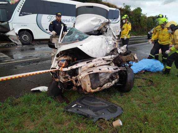 Acidente em Chapecó provocou a morte de uma pessoa no início da manhã desta sexta-feira