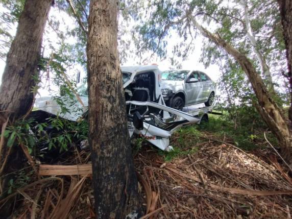 Grave colisão frontal resulta em óbito na RS-324 em Passo Fundo - foto 3