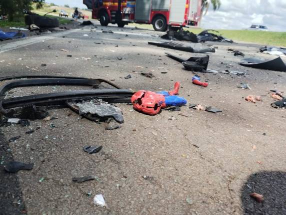 Grave colisão frontal resulta em óbito na RS-324 em Passo Fundo - foto 4