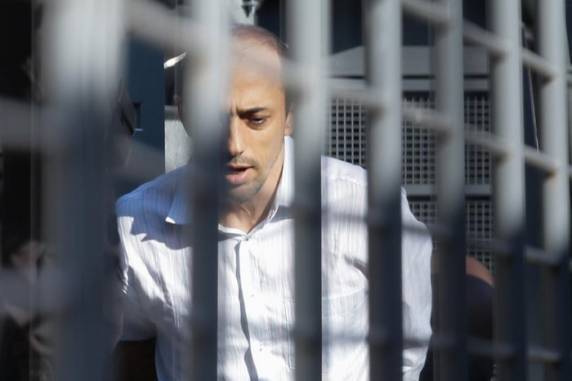 A defesa do médico alega que um dos jurados teria violado o princípio da imparcialidade ao fazer publicações declarando predisposição a condenar o réu