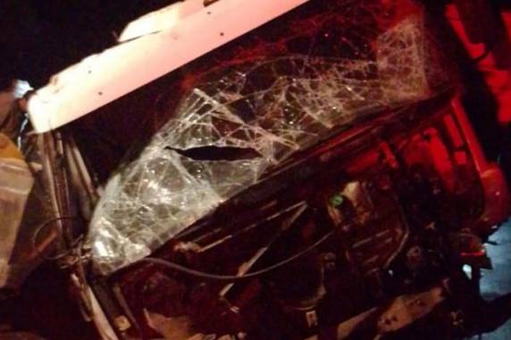 Vítima, de 64 anos, conduzia um Del Rey que bateu de frente com um caminhão
