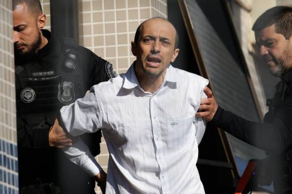 Médico Leandro Boldrini, que passou por novo julgamento em março, está mais uma vez pedindo anulação do júri