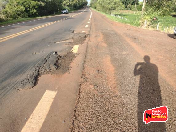Saída de pista é registrada na BR-472 em Três de Maio - foto 4