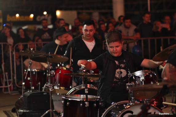 Evento reuniu 35 bateristas de todas as idades no Parque Germano Dockhorn