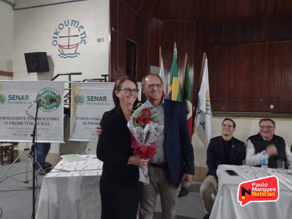 Neri Schroer toma posse para o segundo mandato na presidência do Sindicato Rural de Três de Maio - foto 6