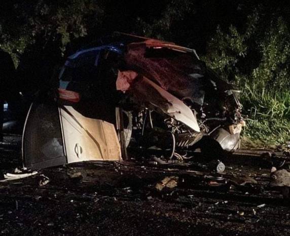 Outras quatro pessoas ficaram feridas em estado grave