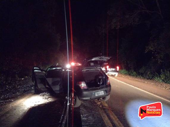 Três adultos e uma criança ficam feridos em acidente na BR-472 em Três de Maio - foto 3