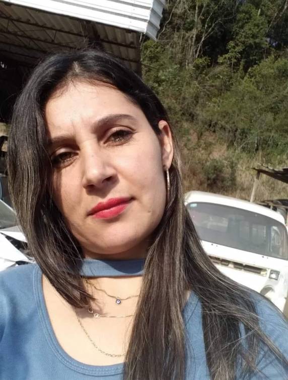 Juliana de Goes foi morta a facadas pelo ex-marido nesta terça-feira