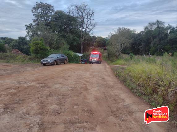 Homem fica ferido após colisão entre carro e moto no interior de Três de Maio - foto 5