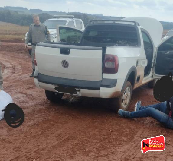 As prisões de um foragido e um procurado da Justiça, ocorreu na localidade de Esquina Motta, no interior do município