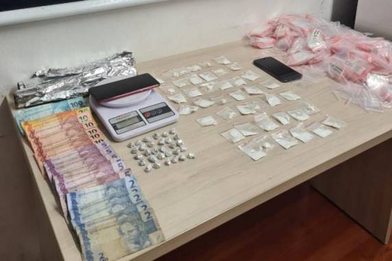Sete mandados de busca e apreensão foram cumpridos na manhã desta quinta-feira (29)