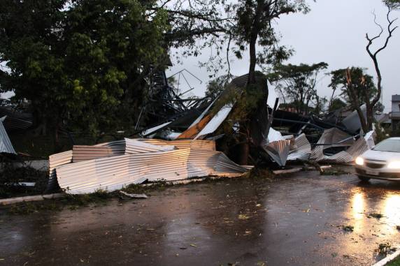 Temporal devasta a cidade de Sede Nova - foto 5