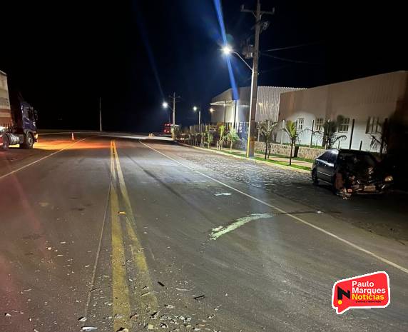 Colisão com danos materiais na Rodovia do Desenvolvimento, em Três de Maio - foto 3