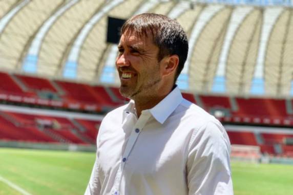 Argentino será o substituto de Mano Menezes