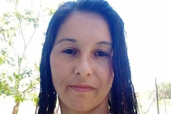 Criminosos que invadiram a casa da família e alvejaram Lisiane Vieira Bicca, 41 anos, estariam procurando o ex-companheiro dela