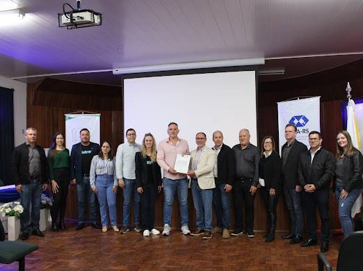 Administrador Carlos Norberto Filipin vai receber o Prêmio Mérito em Administração, Ed. 2023 em Gramado - foto 2