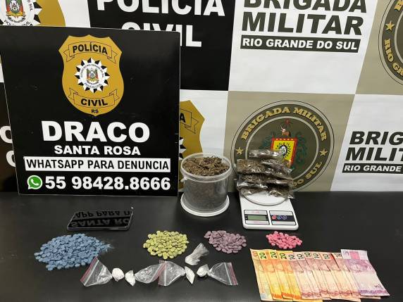 Drogas e dinheiro foram encontrada em uma residência no Centro da cidade