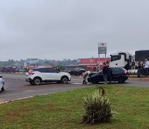 Colisão entre veículos deixa uma pessoa ferida na BR-285, no trevo de acesso a São Luiz Gonzaga - foto 2