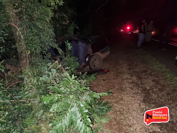 Casal e criança ficam feridos em acidente na BR-472 em Três de Maio - foto 4