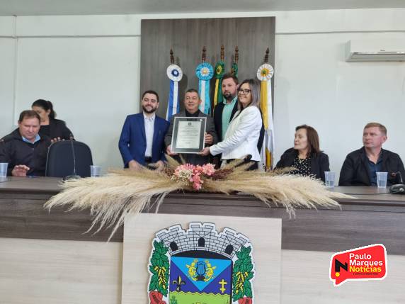 Vice-Governador Gabriel Souza e empresário Jairo Cavallini são homenageados em Alegria - foto 3