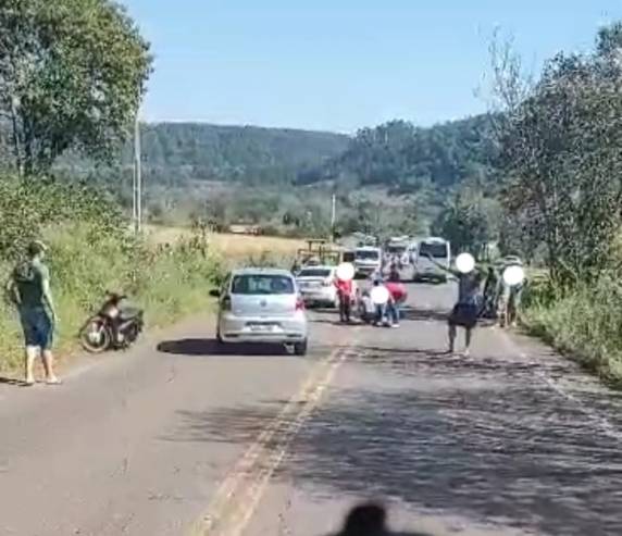 O acidente aconteceu próximo a ponte sobre o Rio Turvo