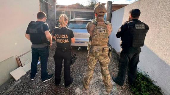 Detidos teriam diferentes responsabilidades dentro da associação criminosa que movimentou R$ 16 milhões em seis meses