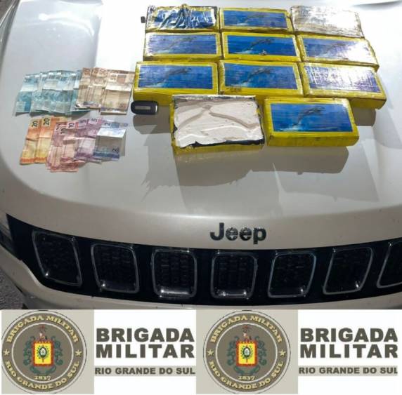 Droga avaliada em R$ 1,1 milhão é apreendida em veículo com placas de São Luiz Gonzaga na Serra - foto 3