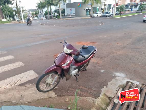 Acidente aconteceu na rótula da Av. Senador Alberto Pasqualini com a Av. Buricá