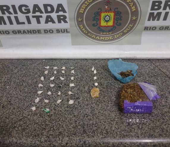 O indivíduo foi identificado como oriundo da região metropolitana, possuidor de antecedentes policiais