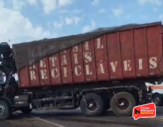 Grave acidente deixa uma pessoa morta na RS-210 em São Martinho - foto 3
