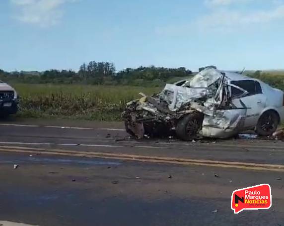 Grave acidente deixa uma pessoa morta na RS-210 em São Martinho - foto 4