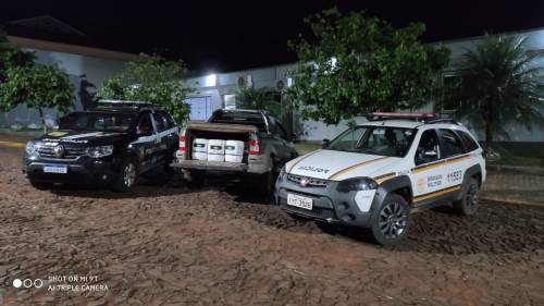 O motorista do veículo se evadiu correndo do local após ordem de abordagem e parada, não sendo identificado