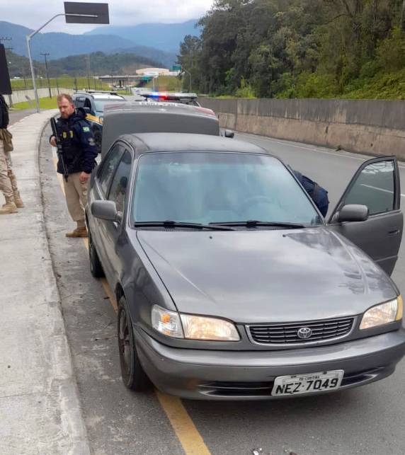 PRF prende em Joinville homem que sequestrou menina de 12 anos em Pomerode - foto 3